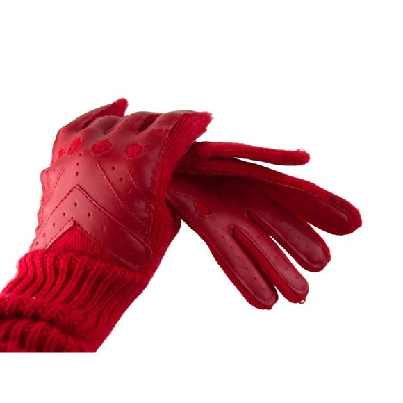 Vintage Red Gloves Knit and Patch Design - Picture 4 of 6